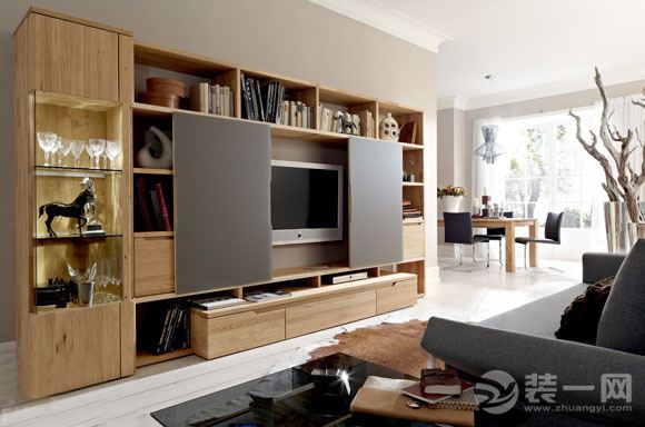 【客厅装修效果图】实用客厅设计 收纳型电视背景墙