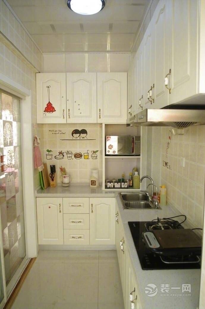 厨房整洁才让人喜欢 佛山装修网荐9款小户型厨房设计